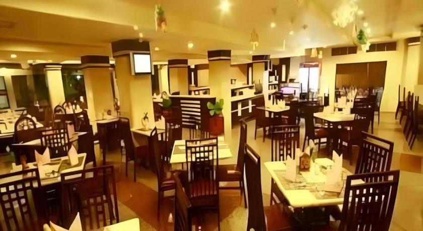Hotel Banjarmasin International المظهر الخارجي الصورة