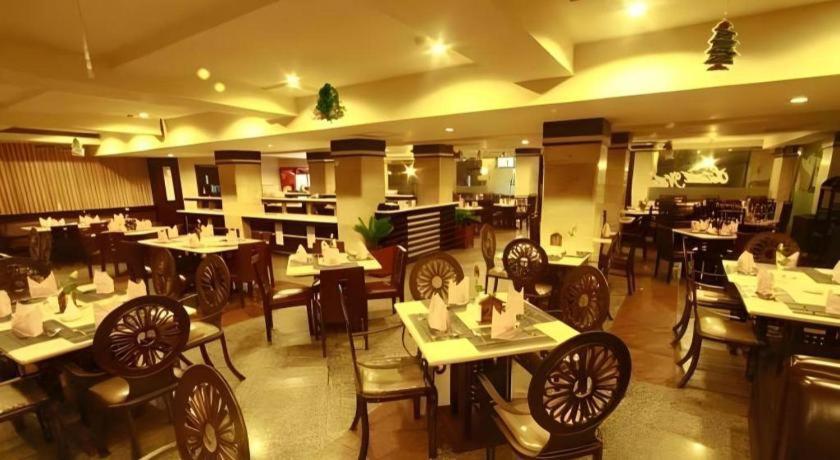 Hotel Banjarmasin International المظهر الخارجي الصورة