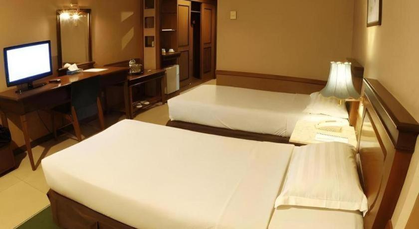 Hotel Banjarmasin International المظهر الخارجي الصورة